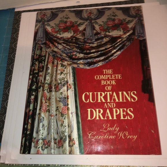 The Complete Book of Curtains and Drapes - Picture 11 of 11
